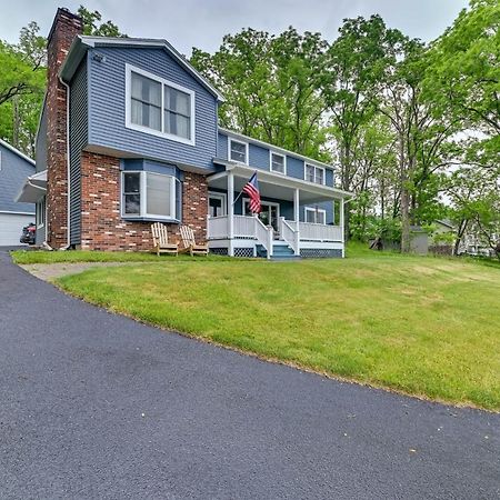 Lakefront Canandaigua Home With Dock And Kayak! Buitenkant foto